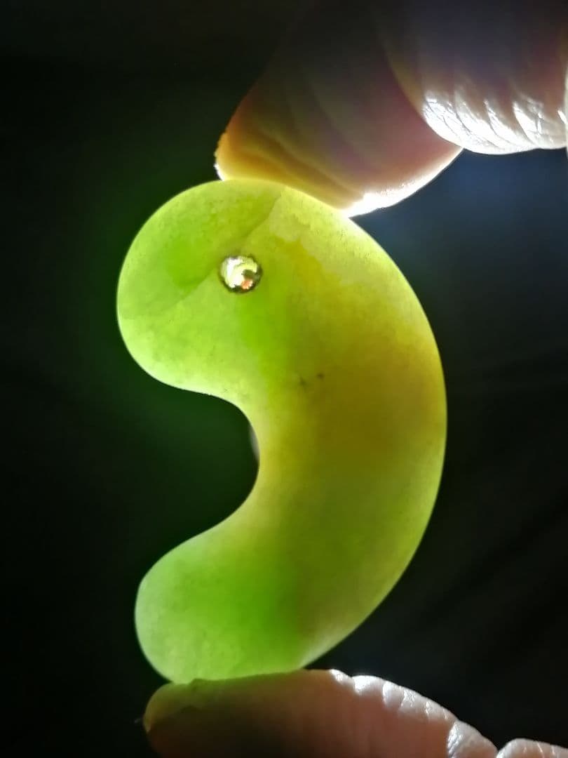 ★古墳期『糸魚川翡翠勾玉』出土品。5.0cm【超琅玕翡翠】最高峰の巨大勾玉です。