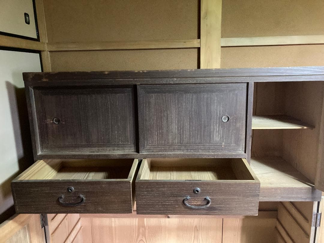 桐箪笥 昭和レトロ アンティーク 時代家具 【お引取りも可 送料分値引きします】