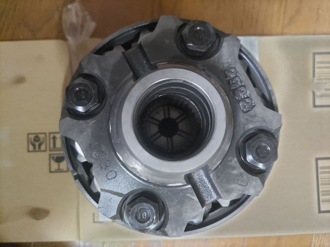 ZN6 純正トルセンデフ