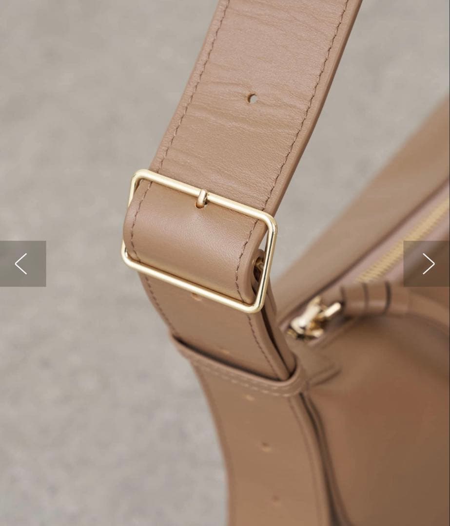 ウィムガゼット　 2.718 Sleekクロスボディ