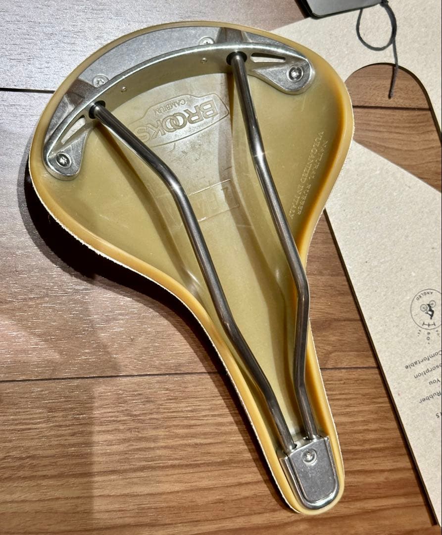 BROOKS C17 SPECIAL （NATURAL）