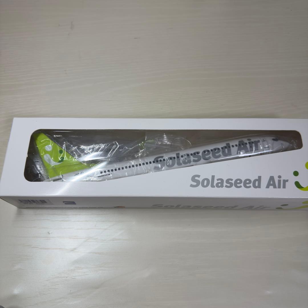 Solaseed Air ソラシドエア模型ボーイング737-800　1/130