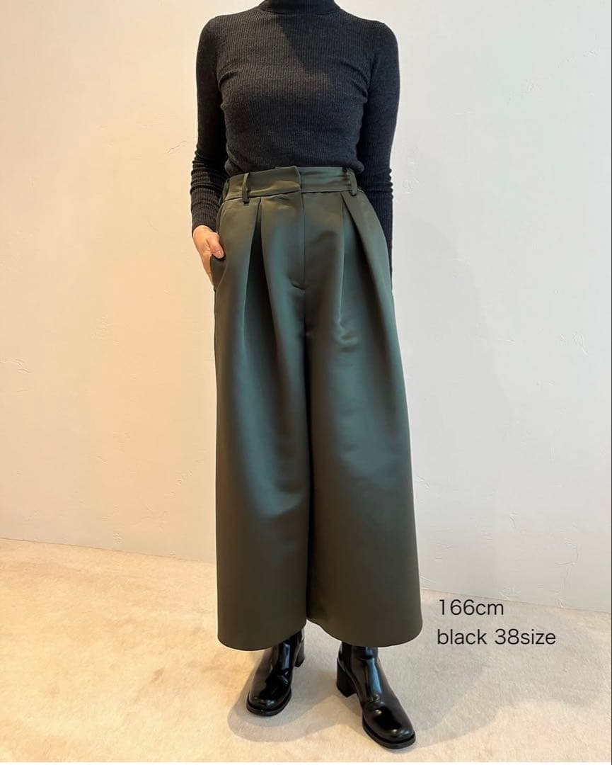 heve ヘイヴ　サテンフレアガウチョパンツ　38サイズ