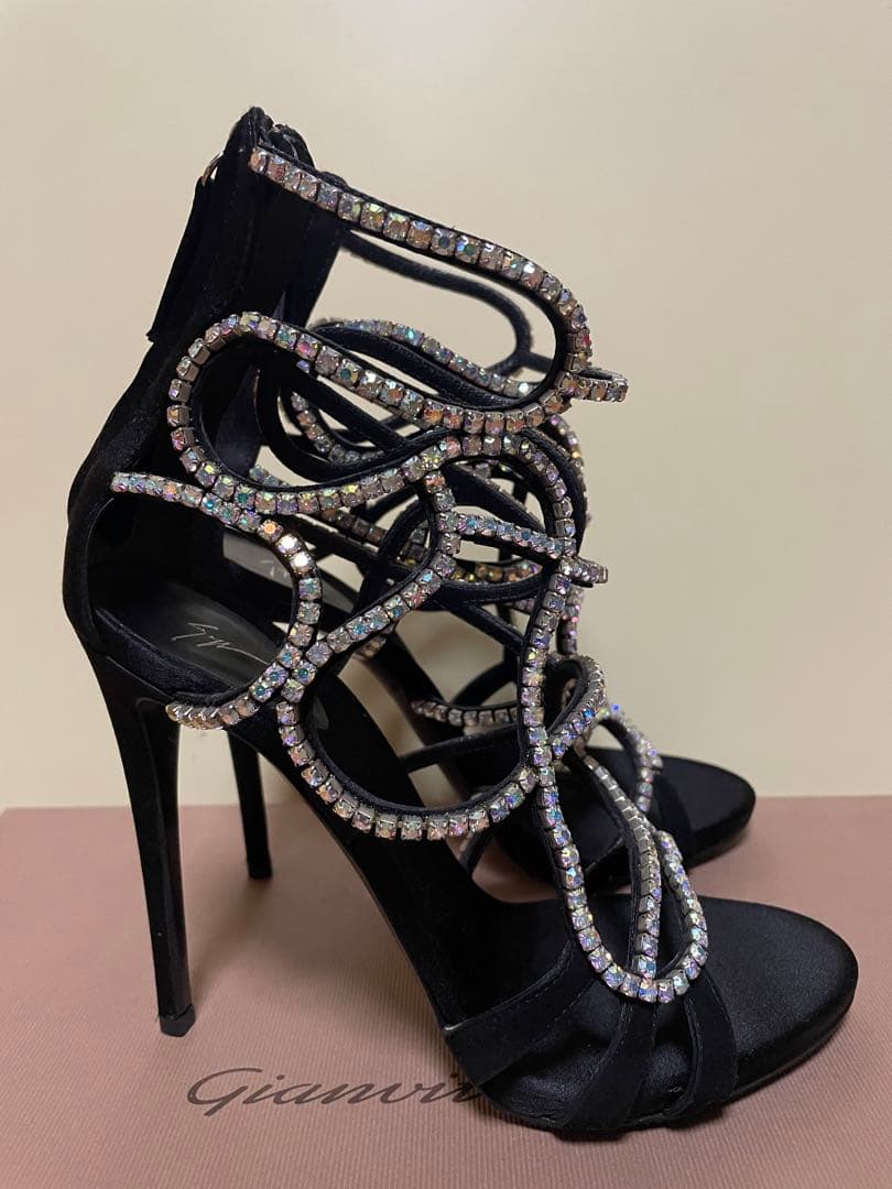 美品　ジュゼッペザノッティ　スワロフスキー　ブーツサンダル　37