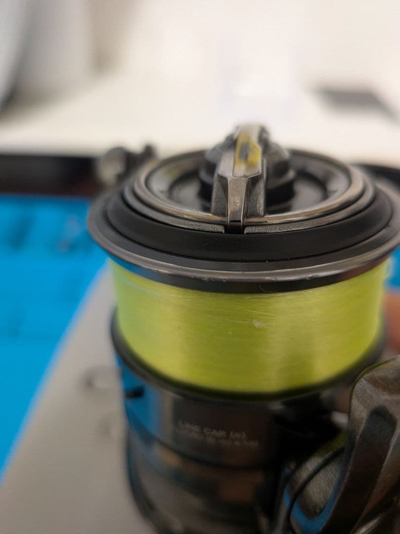 SHIMANO COMPLEX XR C2000 F4 HG　おまけ付き