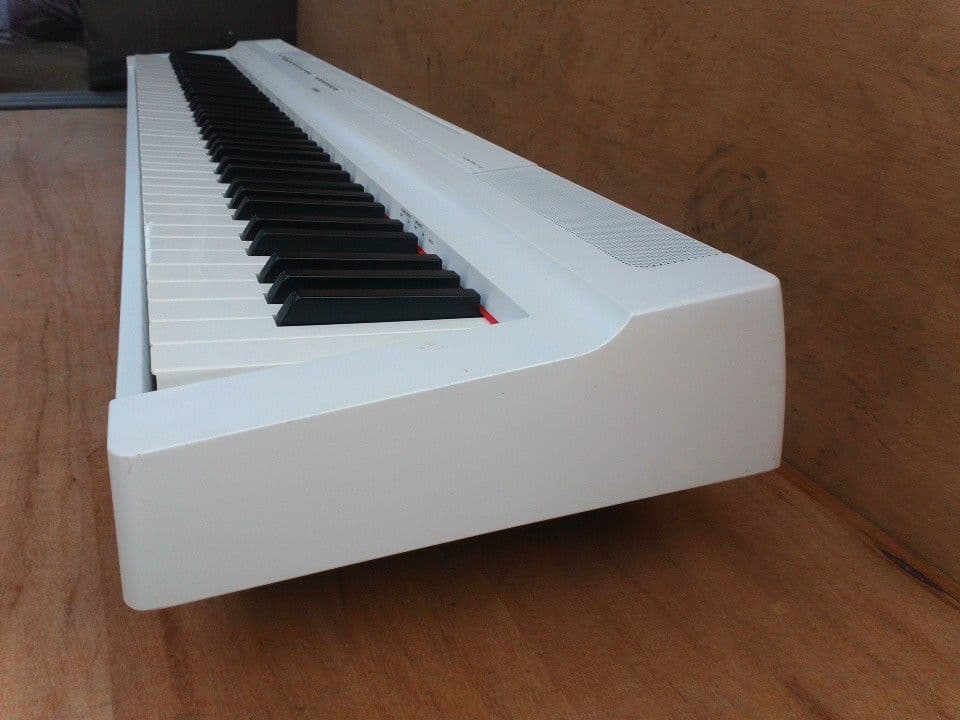 ヤマハYAMAHA 電子ピアノ　P−125 音出しOK　DIGITALPIANO