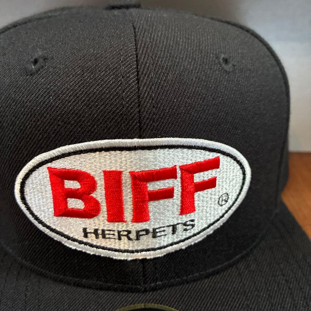 【新品未使用】ぶてぃっく紫歯茎 biff cap くっきー