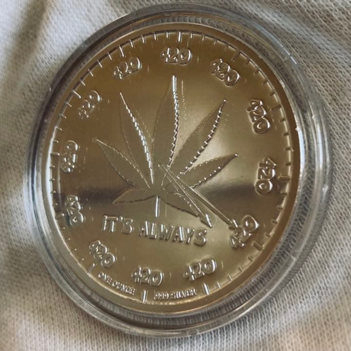 （超激レア！）トランプ大統領　1オンス 銀貨　プレジデンタルOG