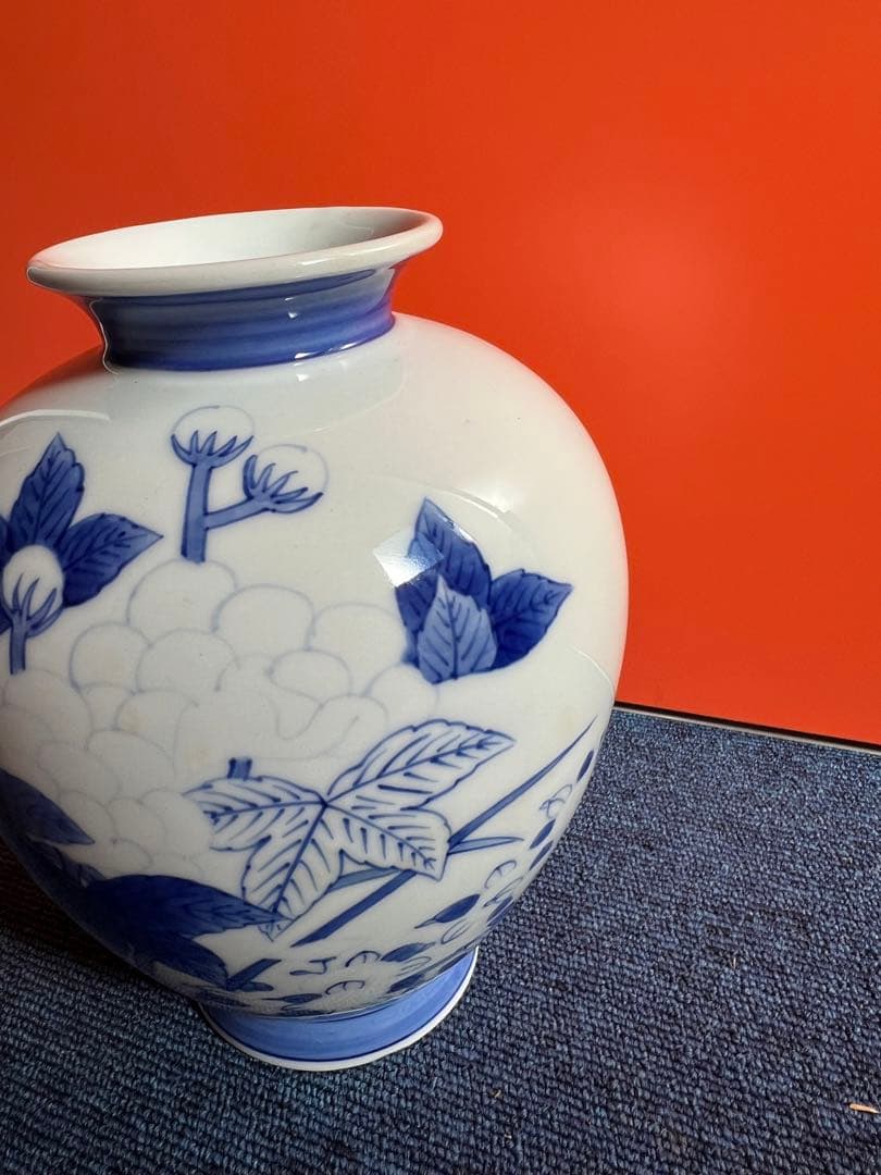 962 伊万里　花瓶