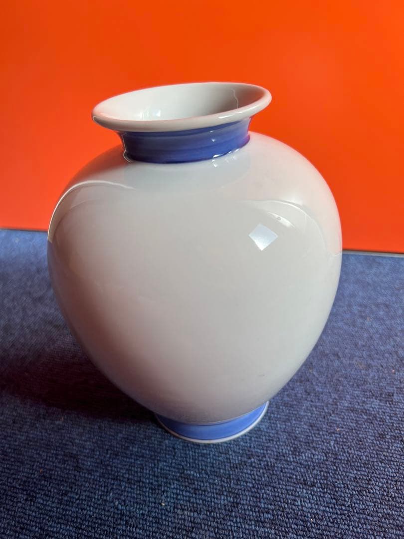 962 伊万里　花瓶