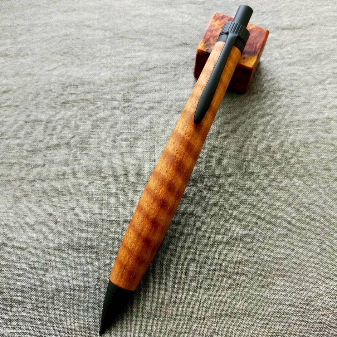 金糸楠木　幻の木　ハンドメイド　木軸シャープペン　0.5mm　天然木　ブラック