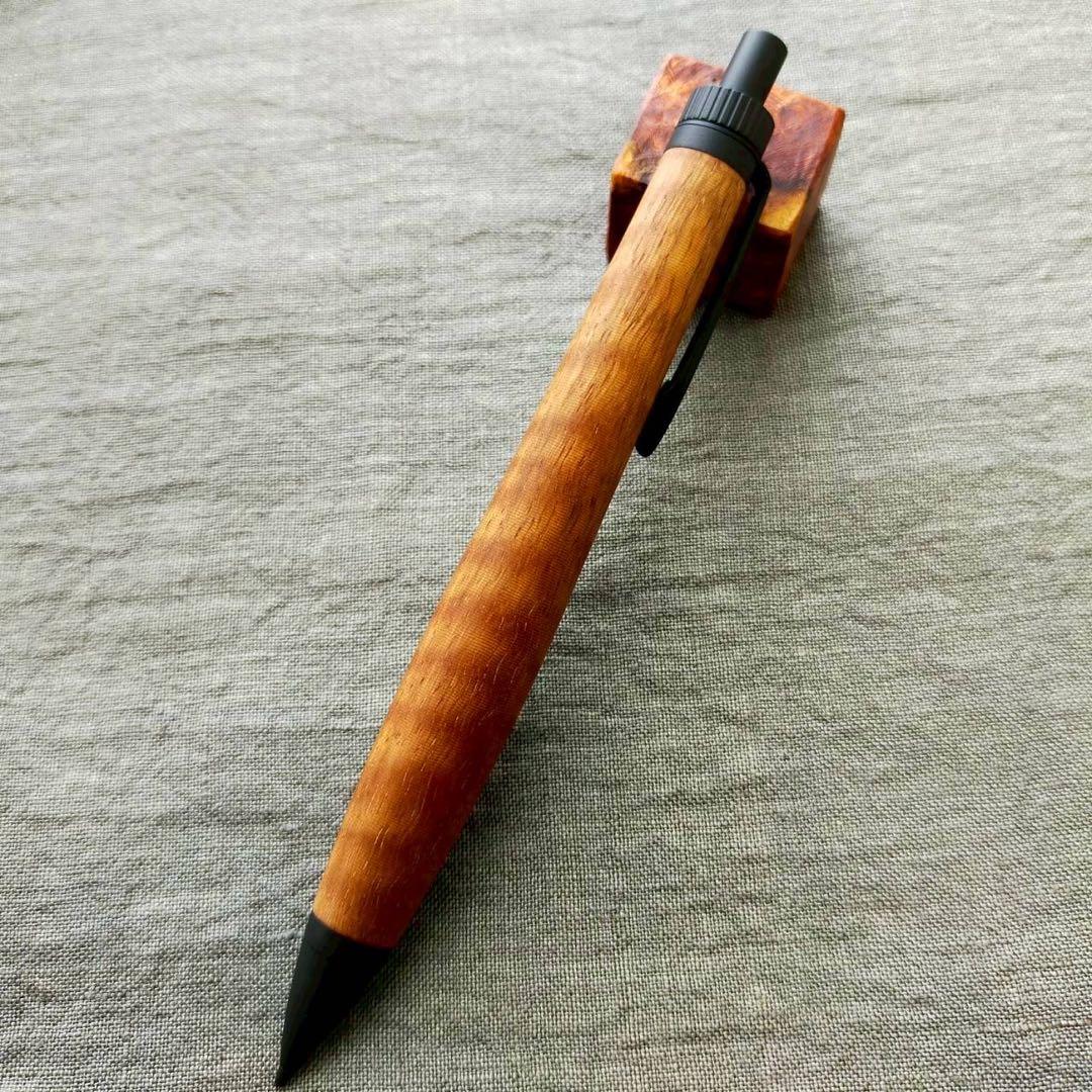 金糸楠木　幻の木　ハンドメイド　木軸シャープペン　0.5mm　天然木　ブラック