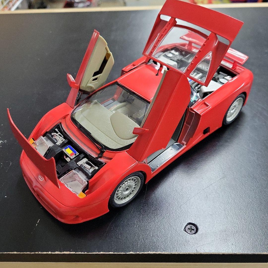 美品　ブガッティ　モデルカー 1/24 スケール　イタリア製希少