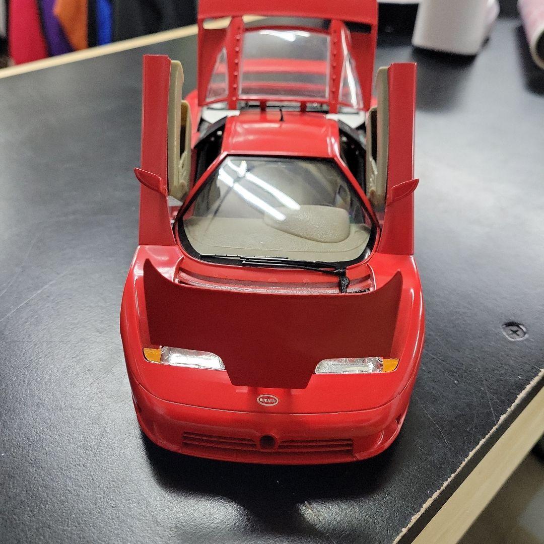 美品　ブガッティ　モデルカー 1/24 スケール　イタリア製希少