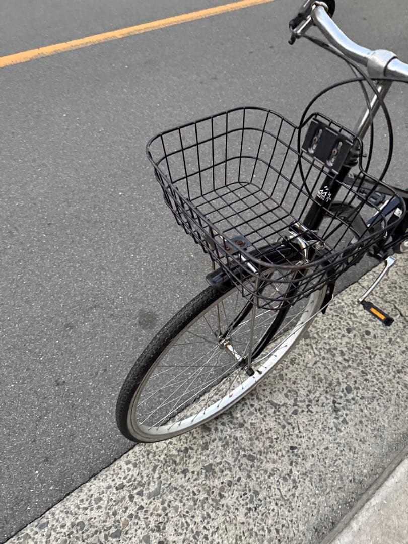 175 自転車 大阪市 【引取り限定】 美品 26インチ 変速付き