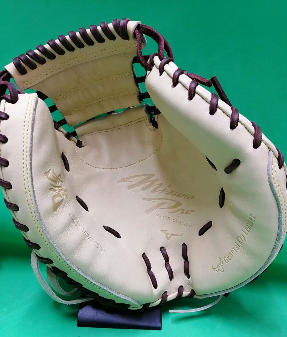 459.展示会限定品ミズノプロ號SAKEBIミットコンパクトM-R