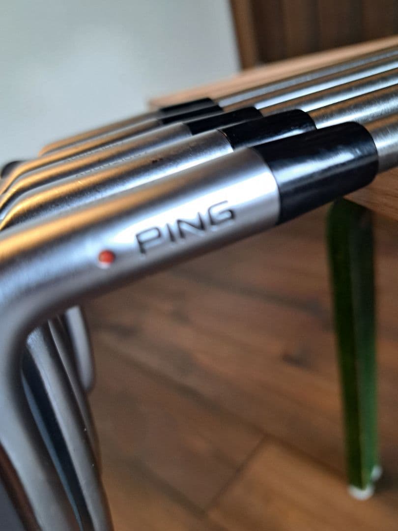 すこし美品　ピンi230アイアン。スチールファイバー80s　5本セット(5~W)