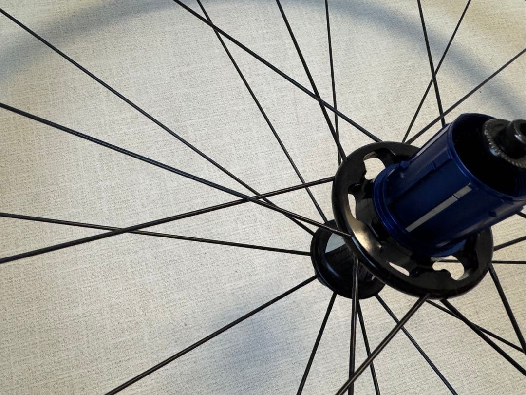 EASTON EC90SLX フルカーボン　チューブラー