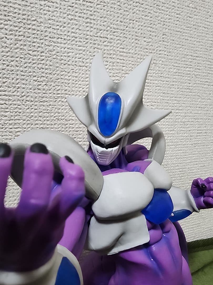 ドラゴンボール　クウラ　最終形態　フィギュア