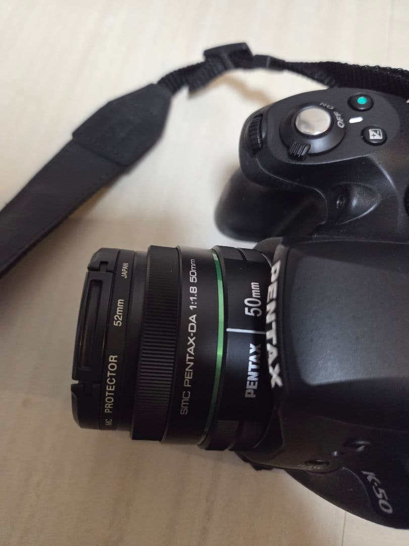 PENTAX K-50 デジタル一眼レフカメラ ダブルズームキット+単焦点レンズ