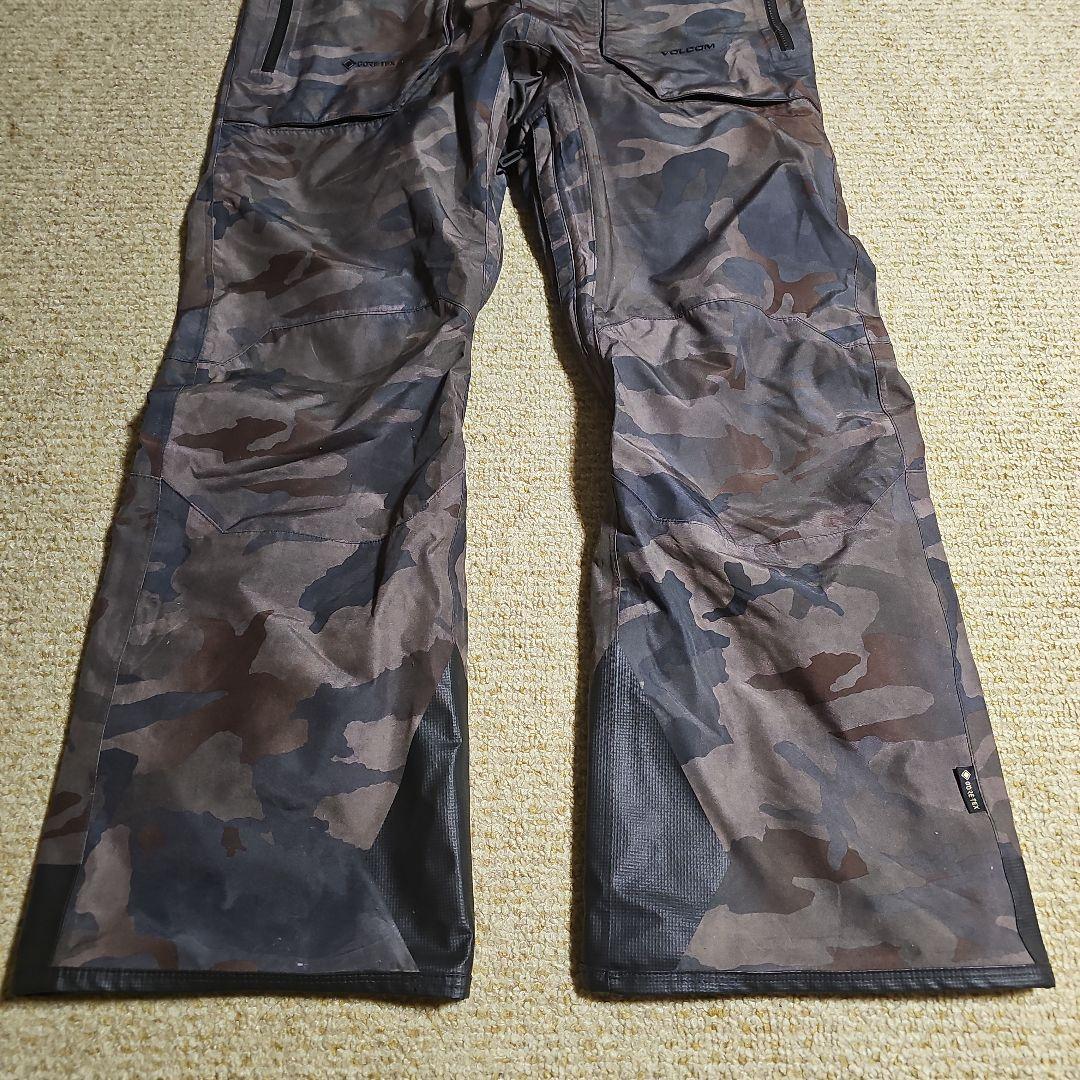 VOLCOM　ゴアテックス　ビブパンツ　M　迷彩