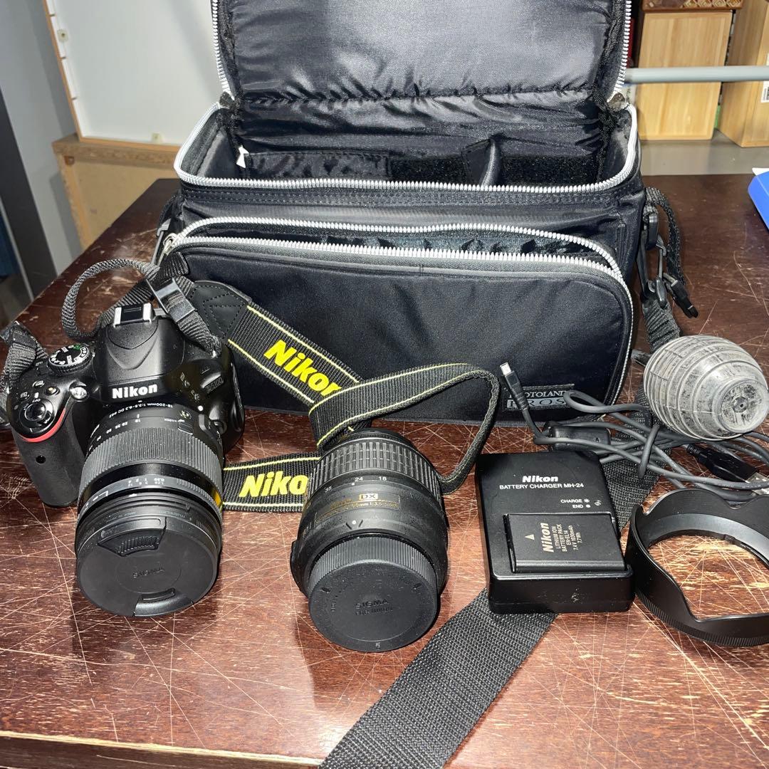 Nikon D5100 本体　バック　レンズなど