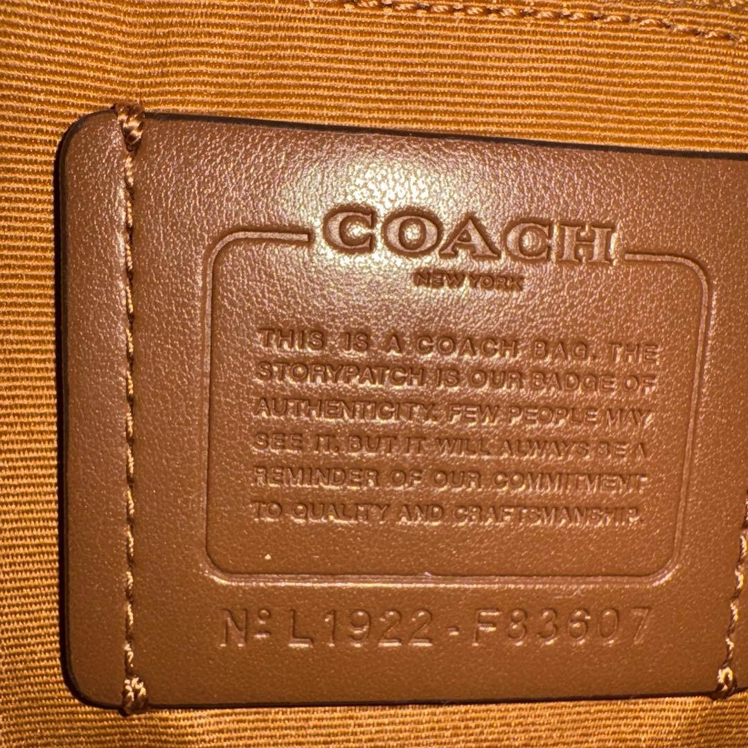 COACH ショルダーバッグ 保存袋付き