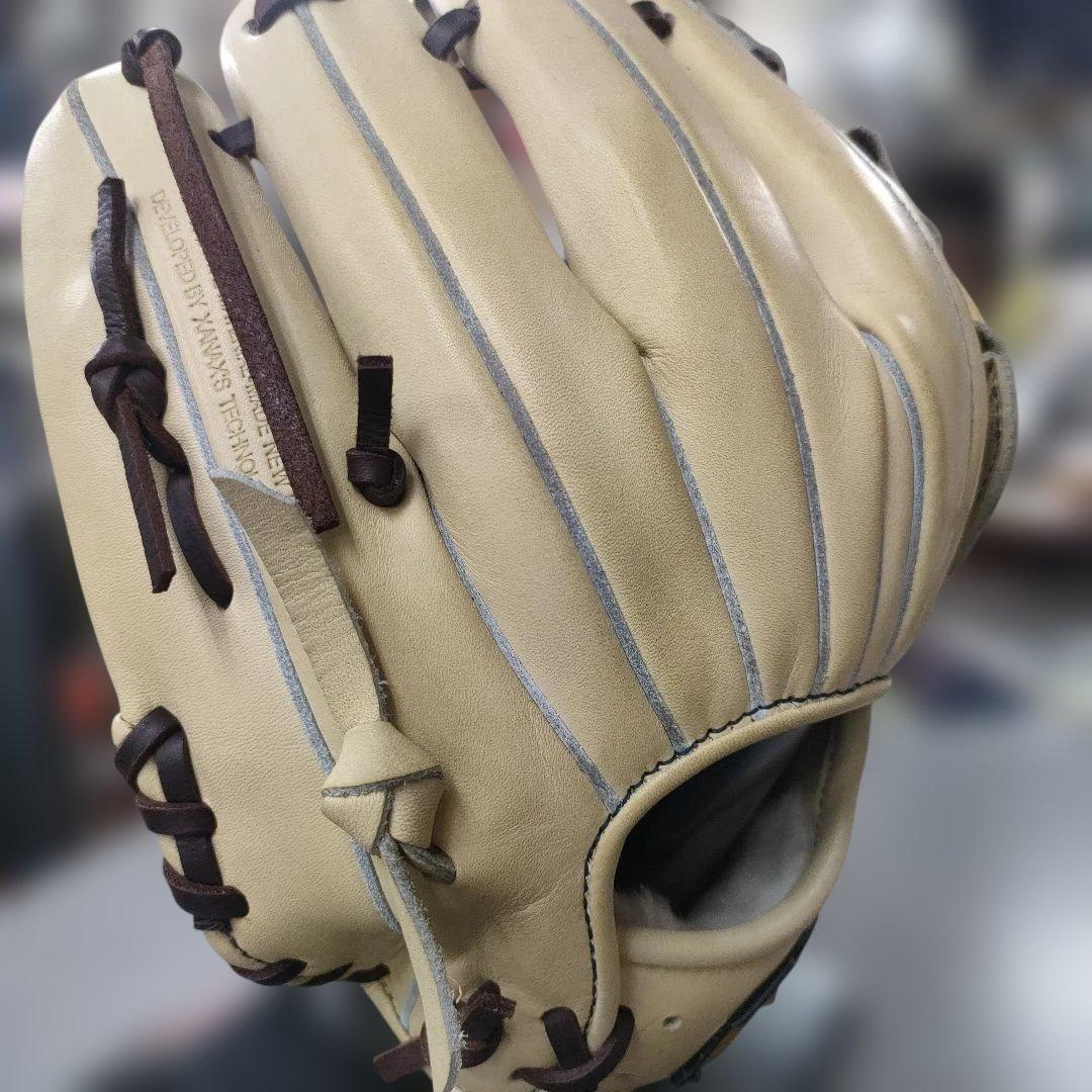 軟式トラストベーシックライン（サイズ29.5cm）一般内野手用グラブ【NH1型】