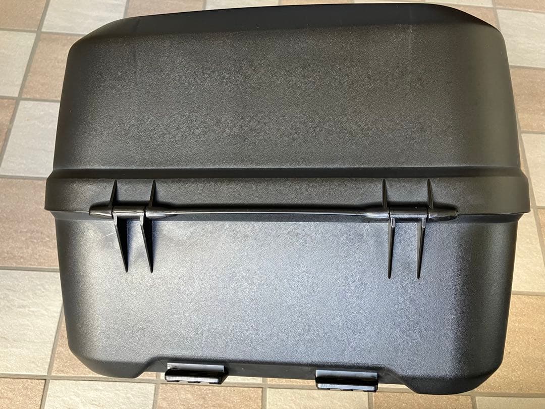 GIVIリアボックス モノロック 32L B32NB バイク用 トップケース