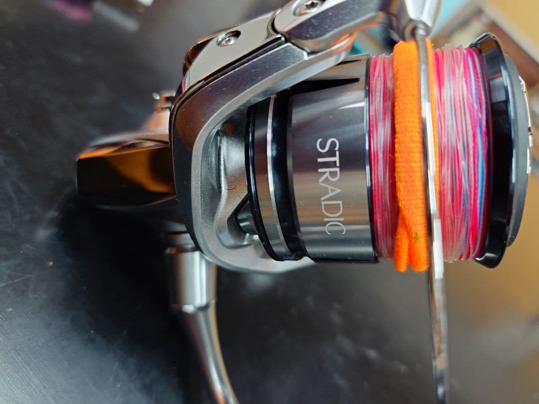 SHIMANO STRADIC 4000 スピニングリール