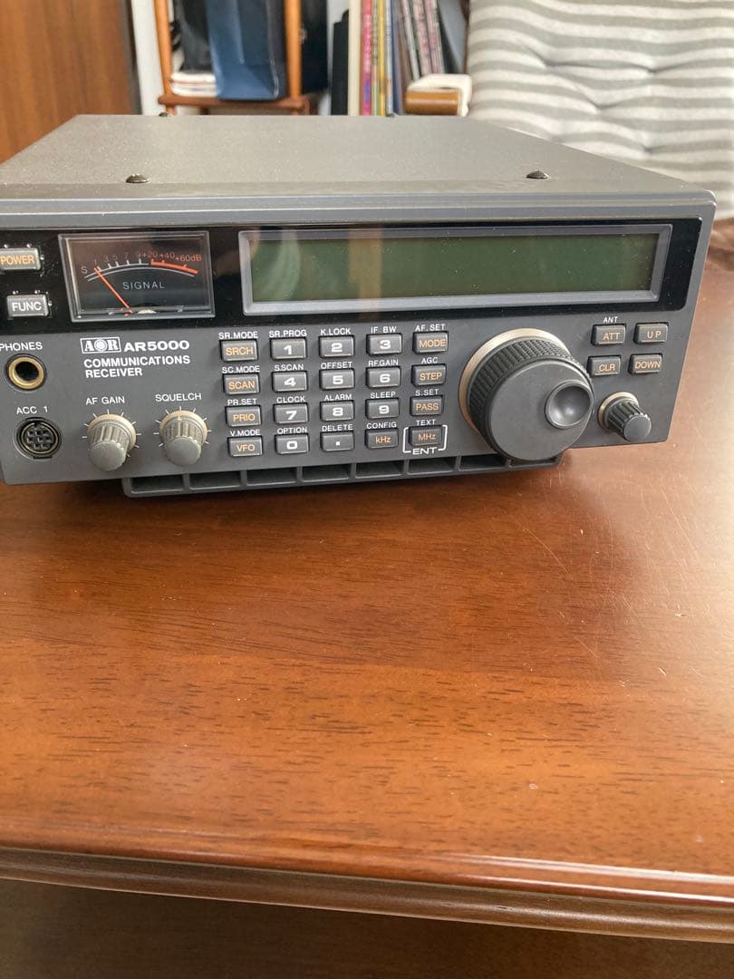 AOR AR5000 受信機