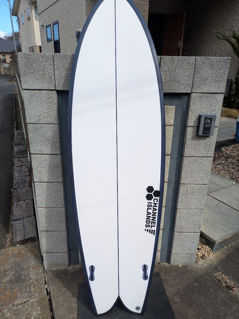 サンダーボルト アルメリック CI FISH XEON BLACK トンビ製