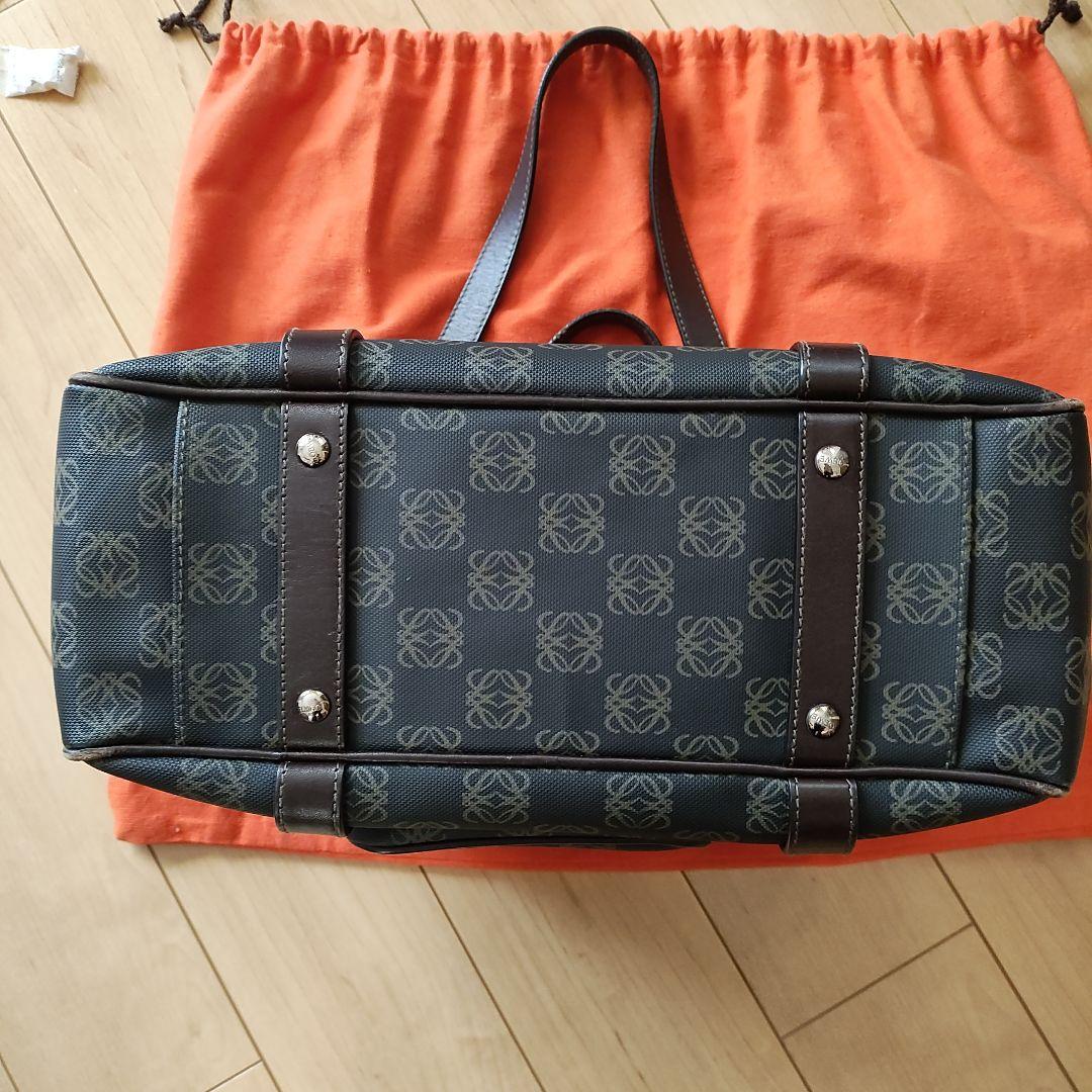 ロエベ　トートボストン