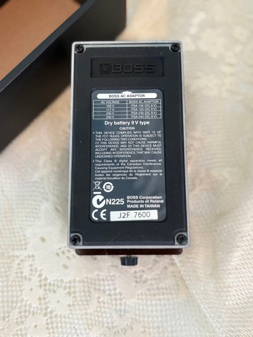 【美品】BOSS OC-3 SUPER Octave オクターバーエフェクター