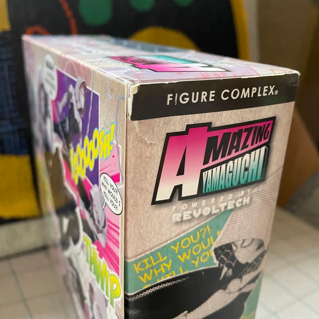 スパイダーグウェン 塗装済みアクションフィギュア リボルテック 海洋堂