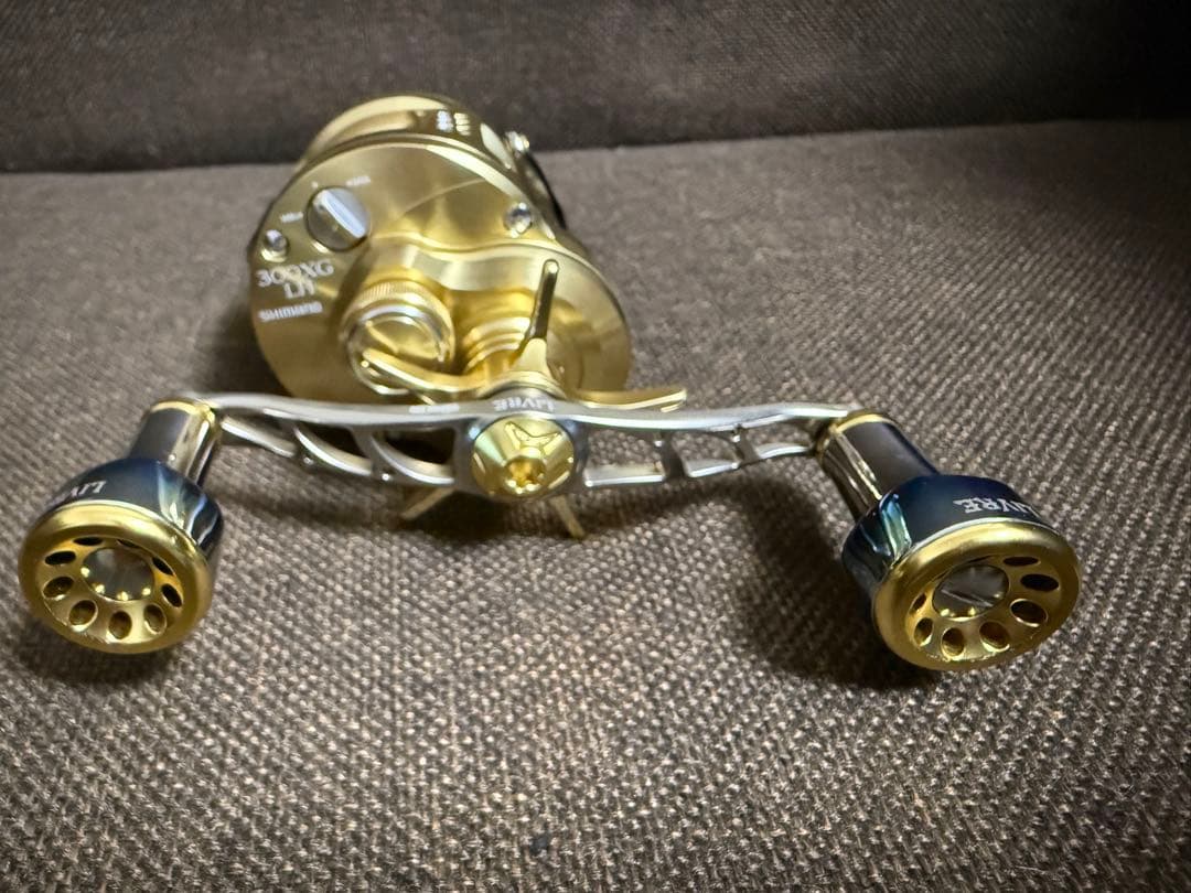 シマノ 23カルカッタコンクエストMD300XGLH