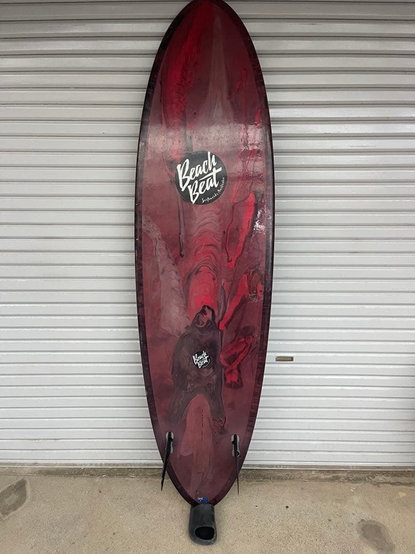 専用Beach Beat サーフボード 7'0 ミッドレングス　ツインフィン