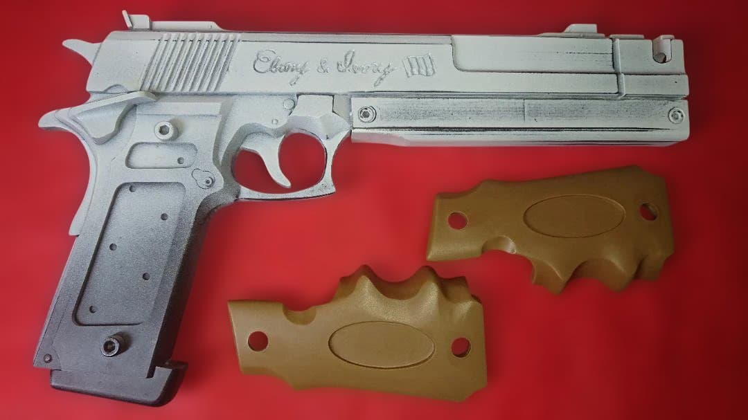 大日本技研製　デビルメイクライ　エボニー&アイボリー