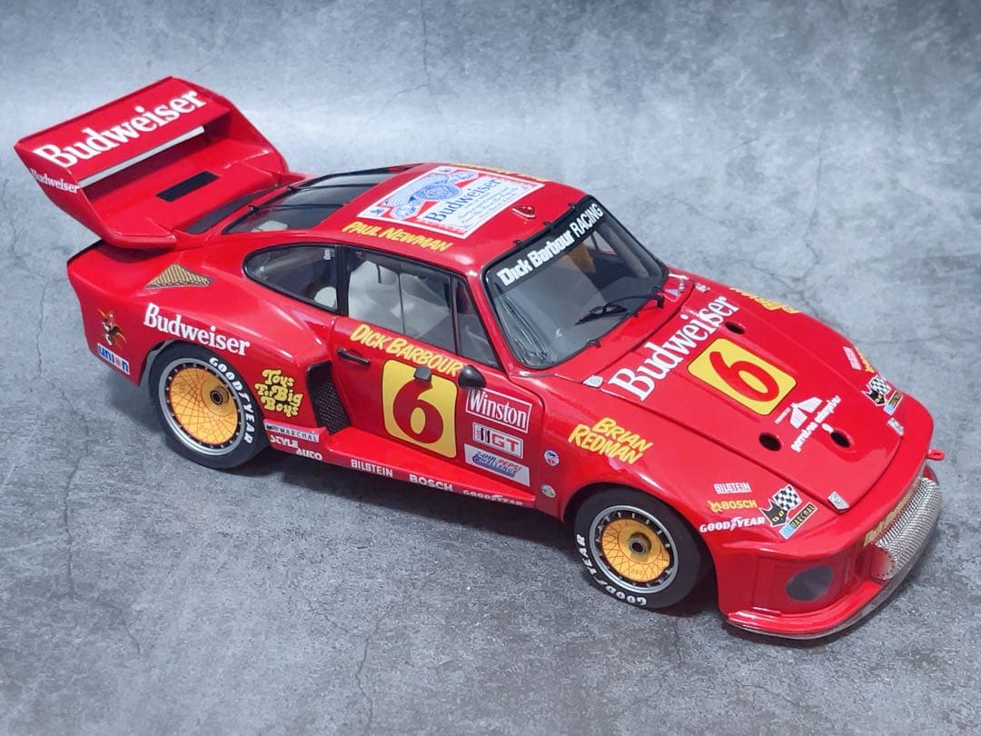 エグゾト 1/18 ポルシェ 935 ターボ Budweiser No.6