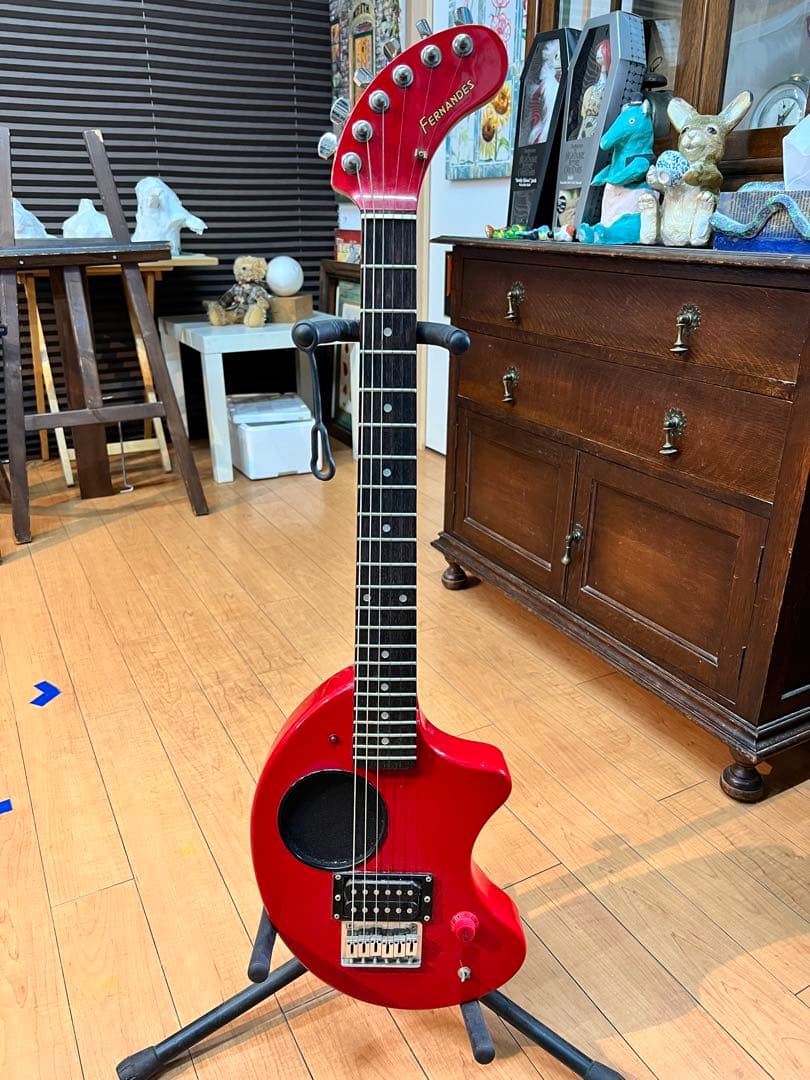 Fernandes ZO-3 REDエレキギター 赤色フェルナンデス　ゾーサン