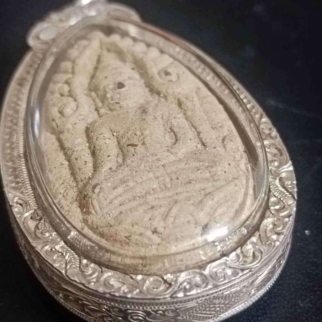 【ジョナサン】アジャンリァン「極彩色の光」　プラヨードクンポンA　純銀枠