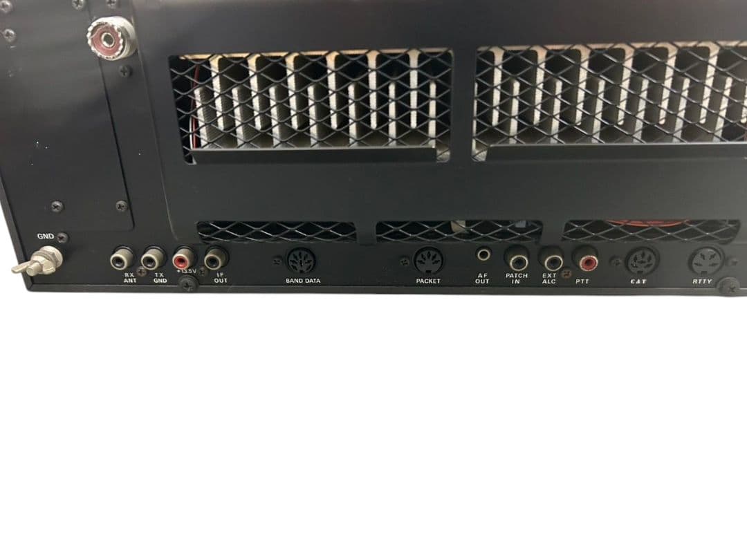 YAESU FT-1000 HF トランシーバー