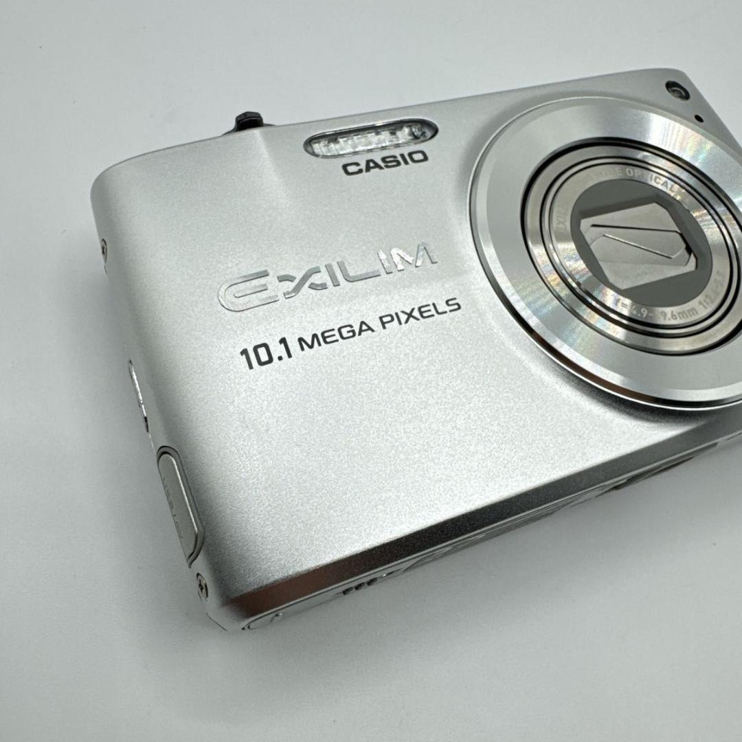 CASIO EXILIM EX-Z300 シルバー コンパクトデジタルカメラ