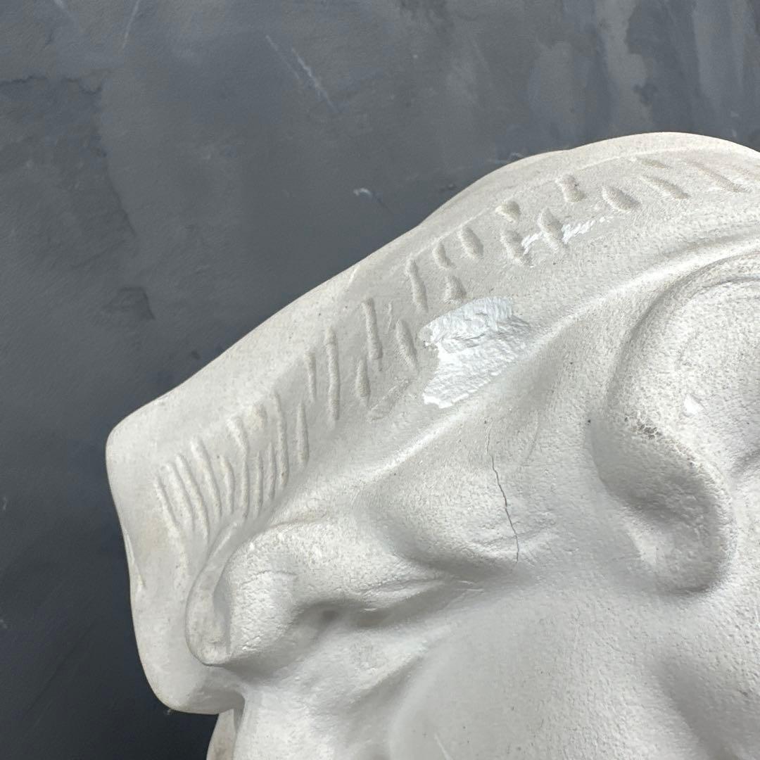 ヴィンテージ石膏像　本読みながらうたたねをする少女