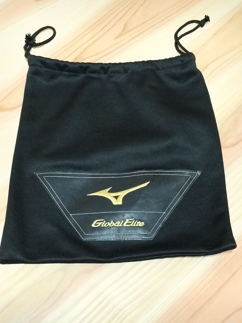 Mizuno Global Elite 軟式用キャッチャーミット SAKEBI