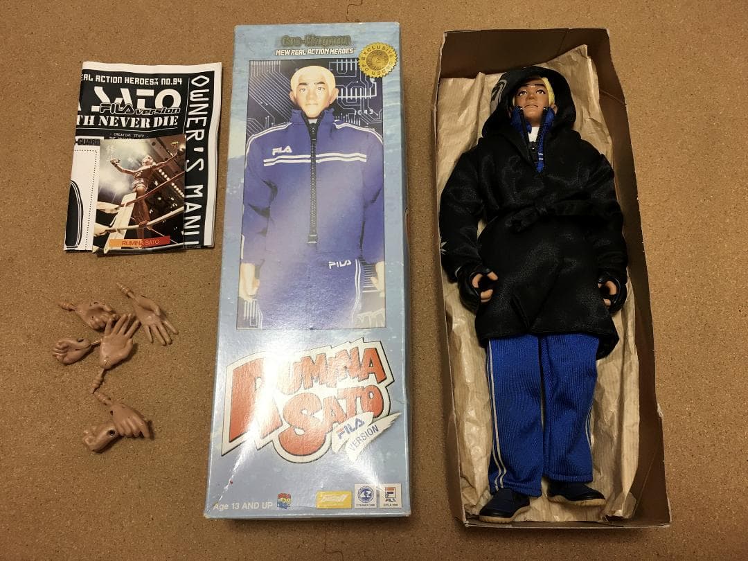 メディコムトイ l 佐藤ルミナ l リアルアクションヒーローズ FILA Ver