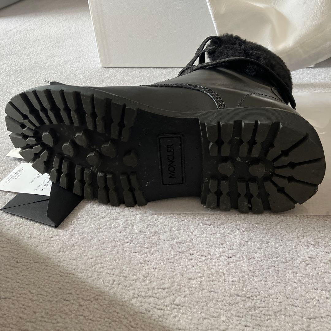 MONCLER モンクレール 23 PATTY ショートブーツ ファー　ブラック