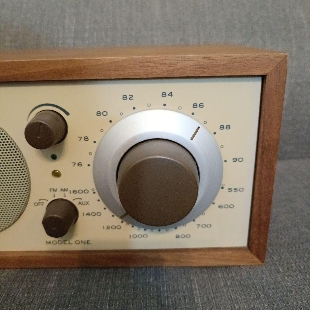 Tivoli Audio モデルワン ウォルナット/ベージュ)