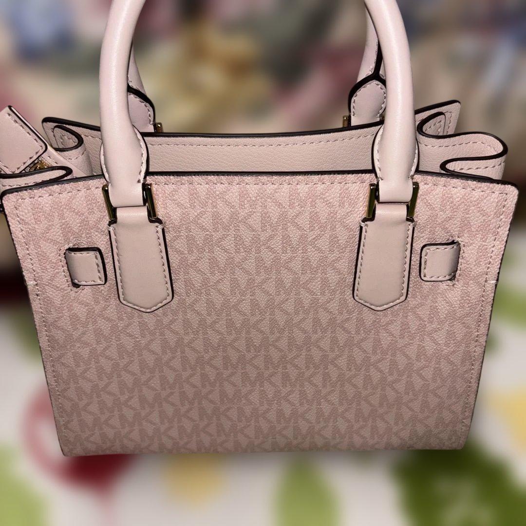 きょんち未使用品　Michael Kors ピンク トートバッグ