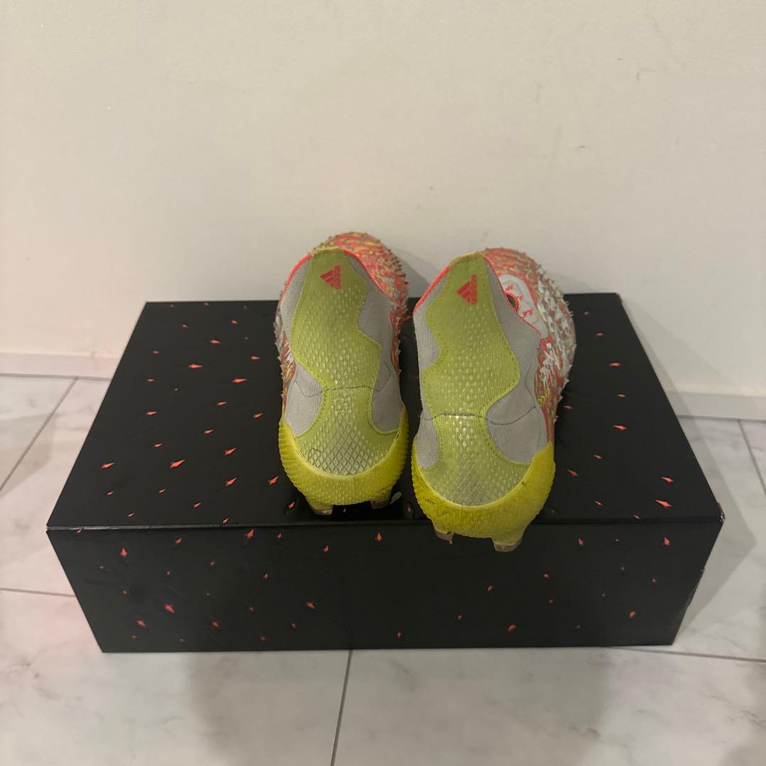 サッカースパイク